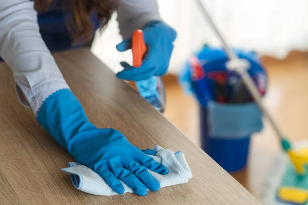 SHORT-TERM RENTAL CLEANING